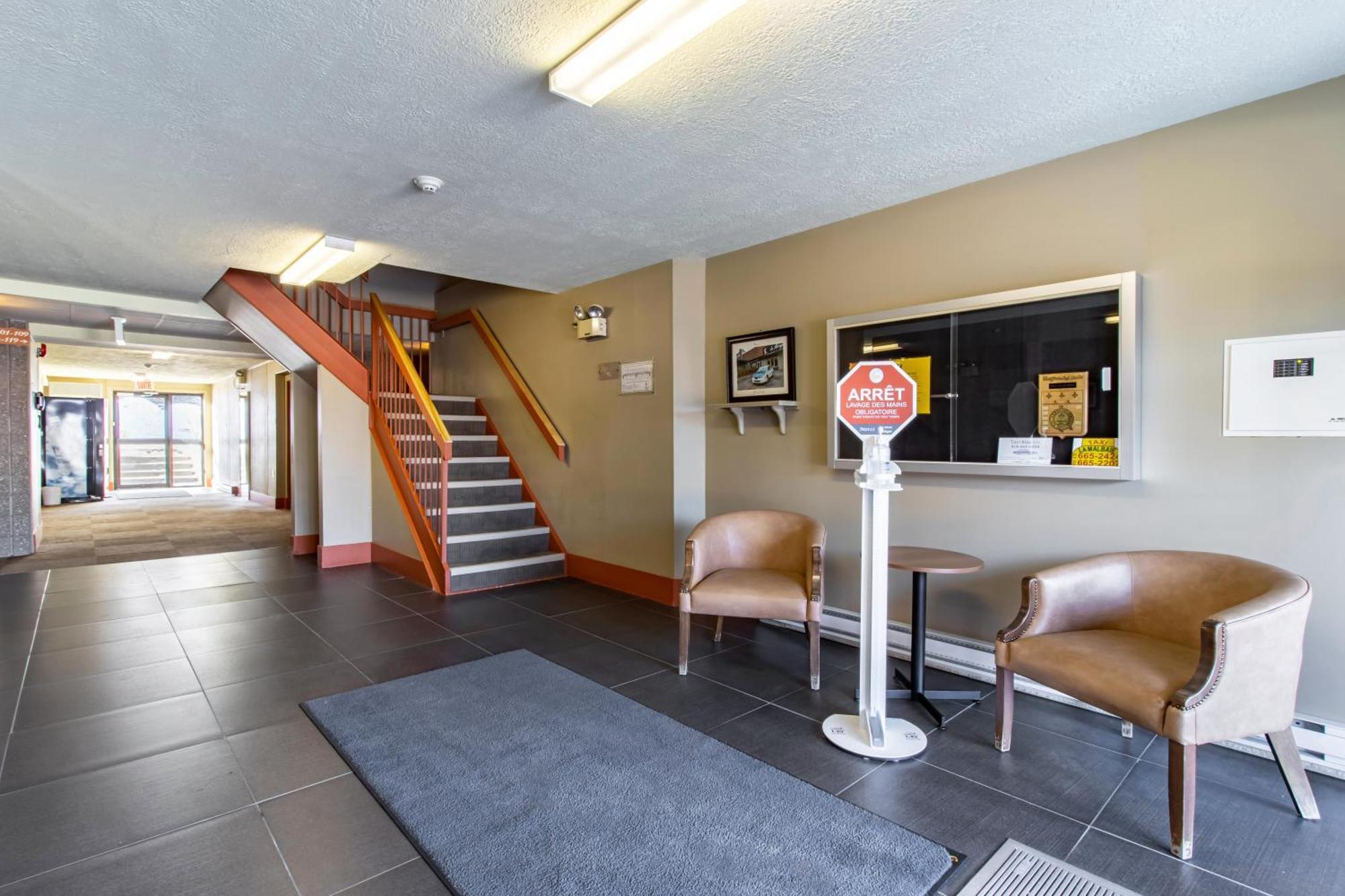Clarion Pointe La Malbaie Hotel Exterior photo